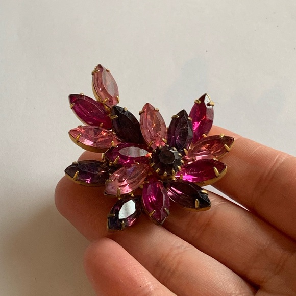 Jewelry - Vintage flower brooch with pink purple and maroon rhinestones